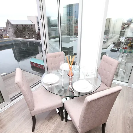 Pearse Street Apartment Dublin